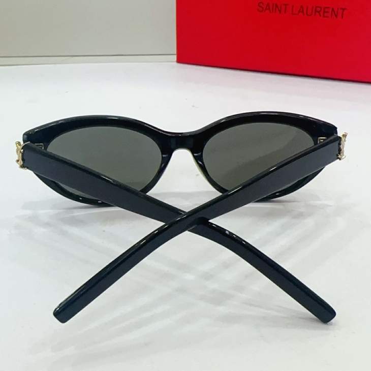 Picture of Saint Laurent Sunglasses _SKUfw77096430fw